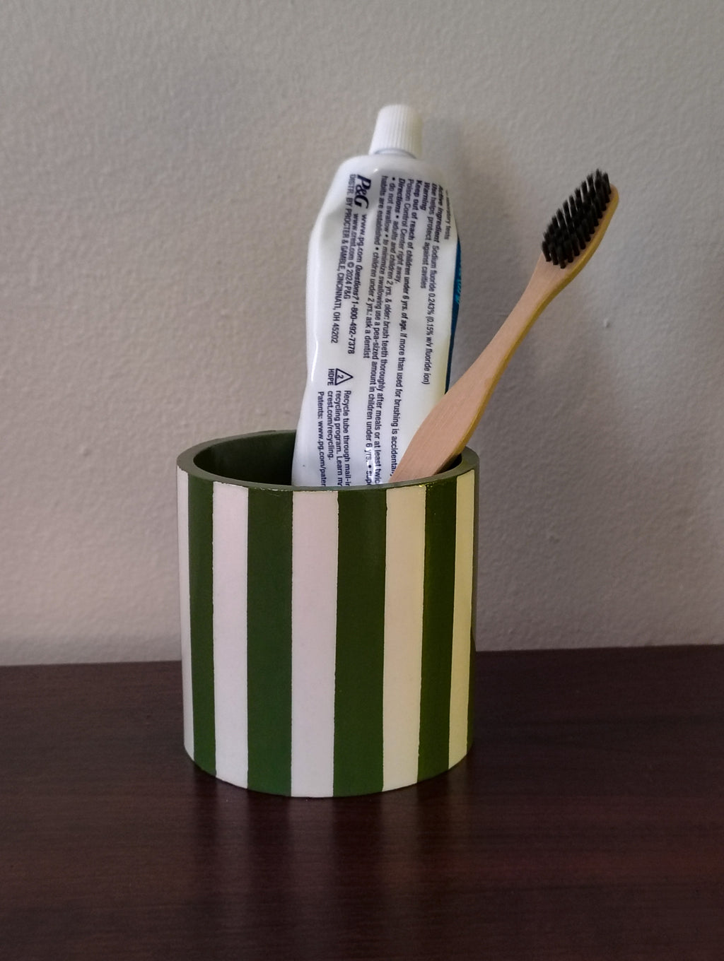 The Pepper Utensil Holder