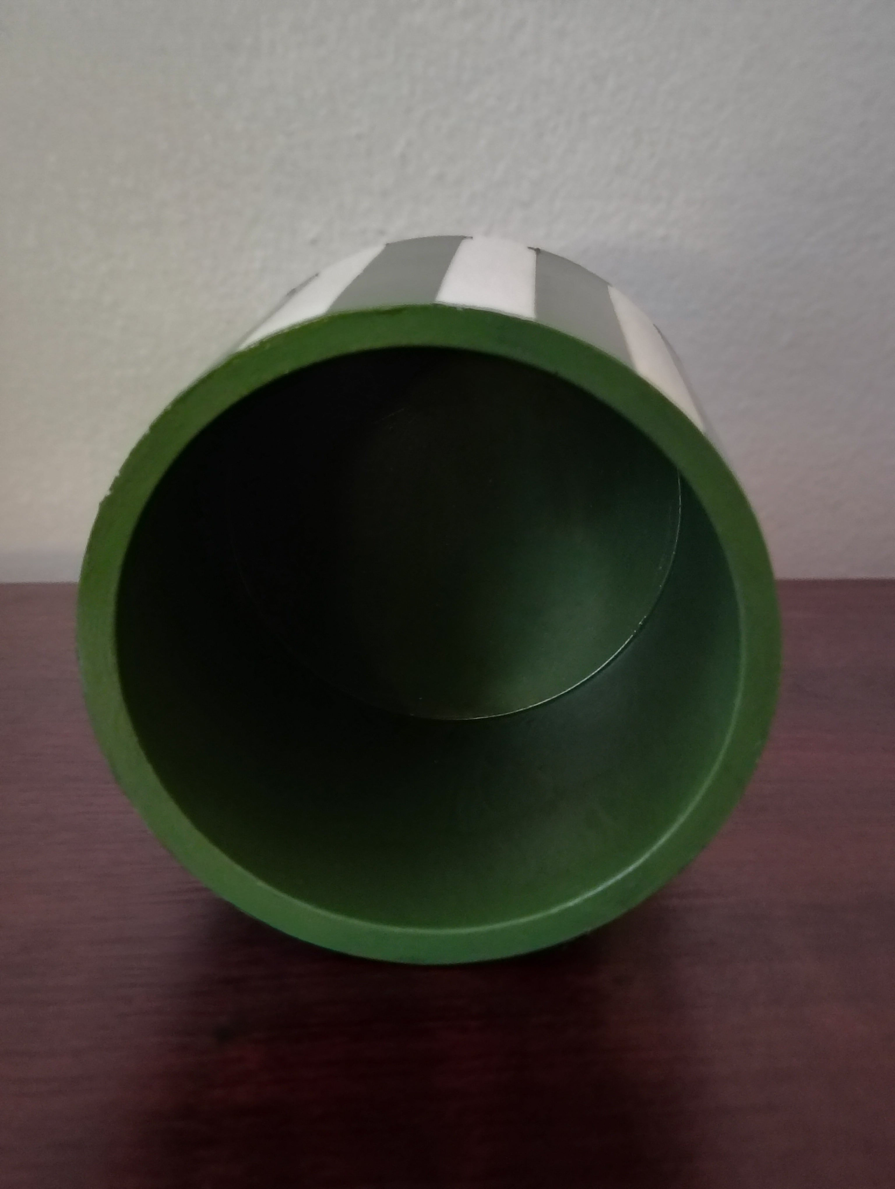 The Pepper Utensil Holder