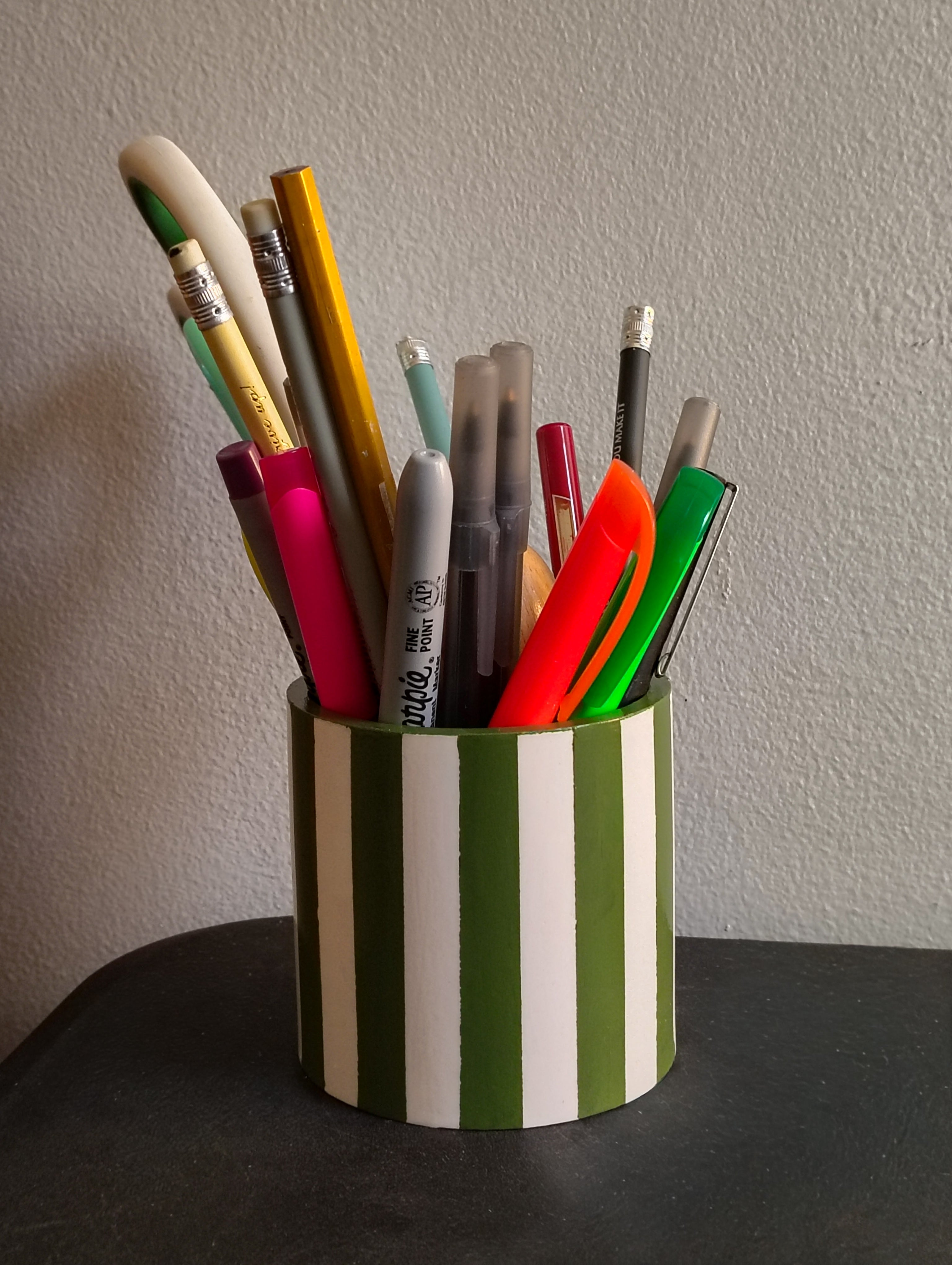 The Pepper Utensil Holder